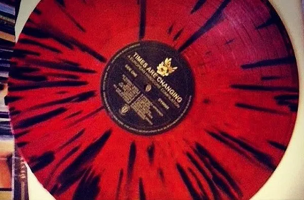 Various Times Are Changing LP vinyl splatter brukt