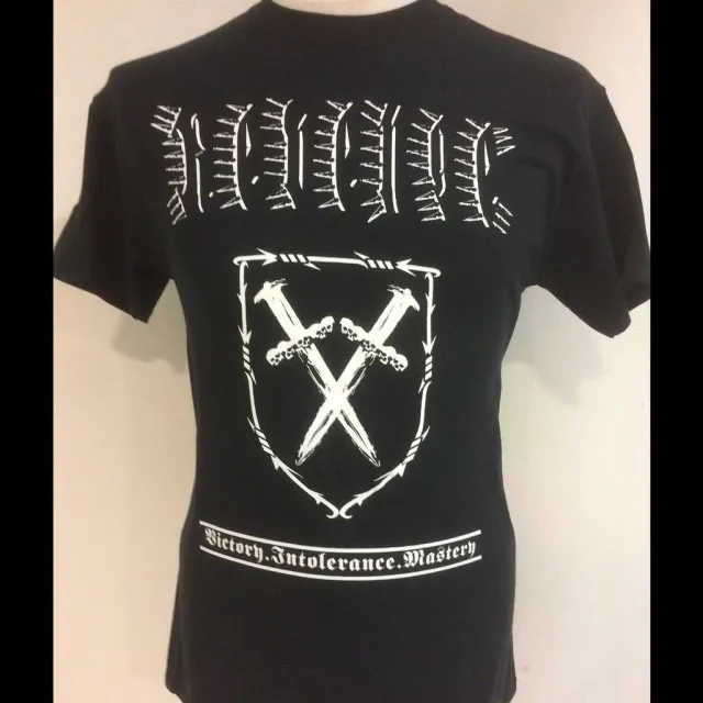 Revenge Victory Intolerance Mastery T-skjorte svart