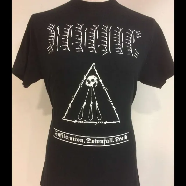 Revenge Infiltration Downfall Death t-skjorte svart