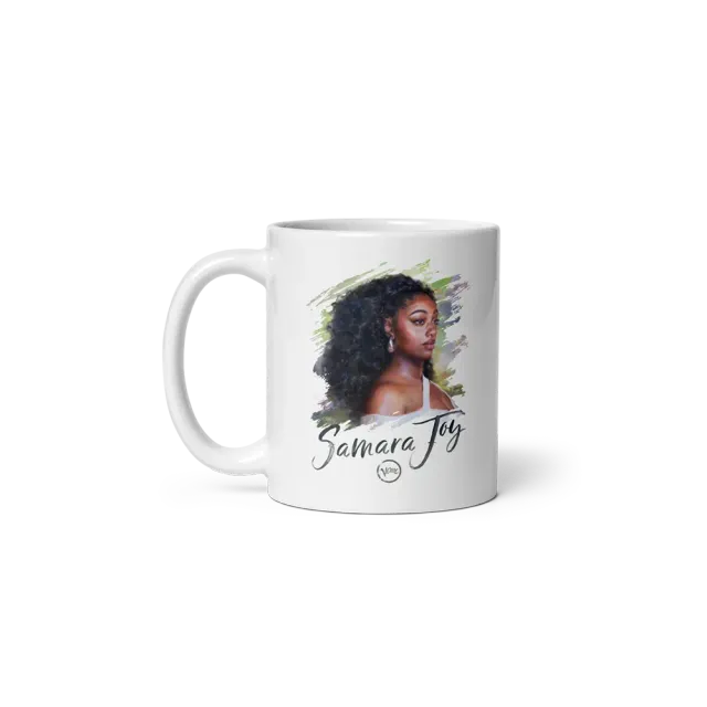 Samara Joy Portrait krus 11 oz keramikk